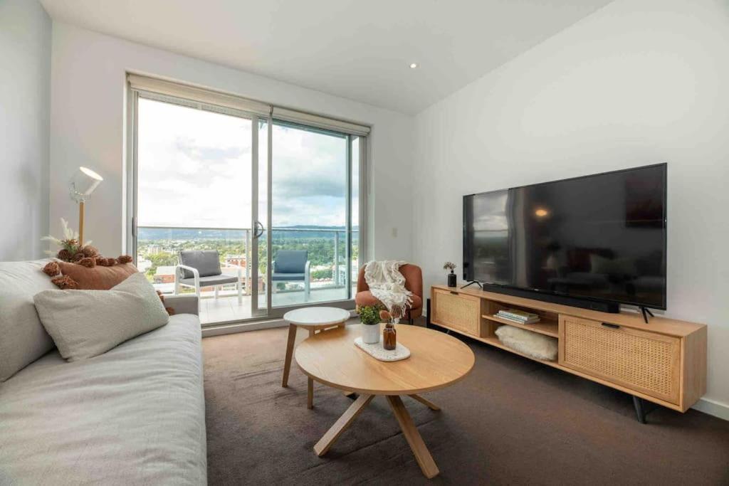City Apartment, Pool & Carpark Adelaide Exterior photo