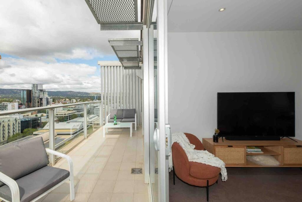 City Apartment, Pool & Carpark Adelaide Exterior photo